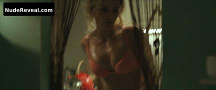 JASMINE TRINCA nude in Fortunata