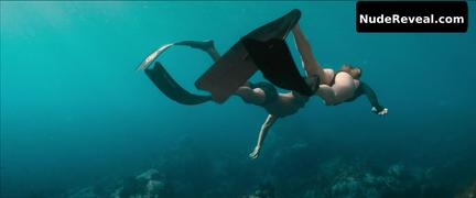 CAMILLE ROWE nude in No Limit