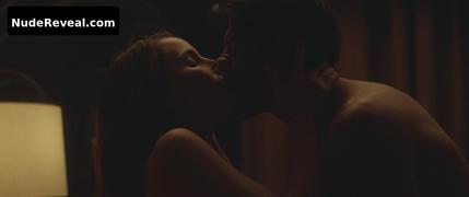 DIANNA AGRON nude in Clock