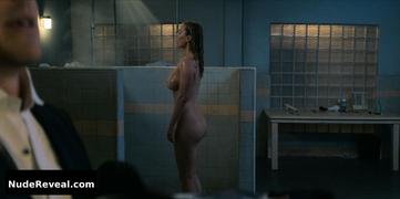 BETTY GILPIN nude in GLOW