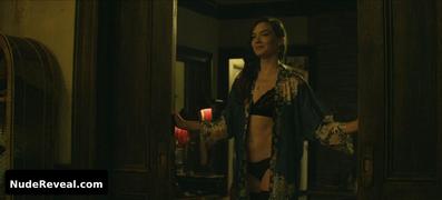 HANNAH GROSS nude in Mindhunter