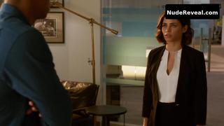 JENNA DEWAN TATUM nude in Supergirl