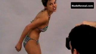 ELENA ANAYA nude in Van Helsing