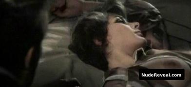 EDWIGE FENECH nude in Cattivi pensieri