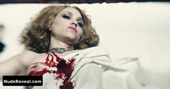 JULIAN GORMAN nude in Magnifica 70