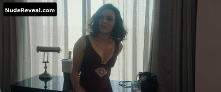 ANNASOPHIA ROBB nude in Lansky