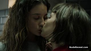 MARIA PEDRAZA nude in La casa de papel