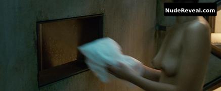 DOONA BAE nude in Cloud Atlas
