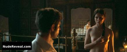 ANA VALERIA BECERRIL nude in Like Water for Chocolate