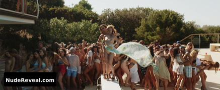 EURIDICE AXEN nude in Loro