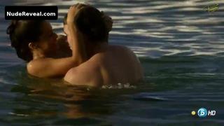 DIANA GOMEZ nude in El Pacto