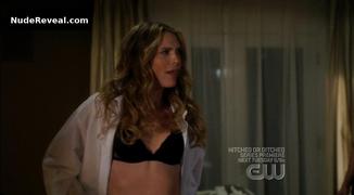 SARA FOSTER nude in 90210