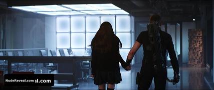 ELIZABETH OLSEN nude in Avengers: Endgame