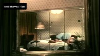 INGRID STEEGER nude in Bettkarriere