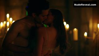 DANIELLE ROSE RUSSELL nude in Legacies
