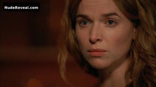 THEKLA REUTEN nude in Lost