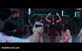SOUNDARYA SHARMA nude in Housefull 4