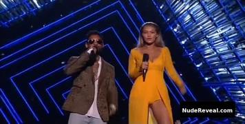 GIGI HADID nude in MTV Video Music Awards