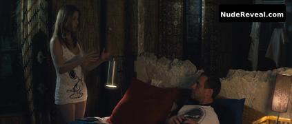 LEA DRUCKER nude in Le grand mechant loup