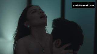 CHLOE JENNA nude in Lampas Langit