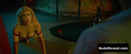 CAYLEE COWAN nude in Frank and Penelope