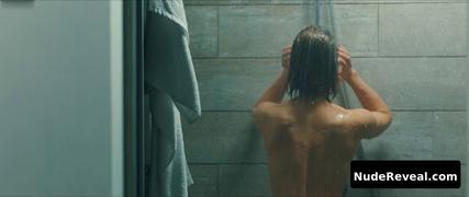 ALEXANDRA CHERKASOVA-SLUZHITEL nude in Ten’ Zvezdy