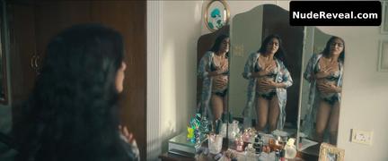 WAMIQA GABBI nude in Khufiya