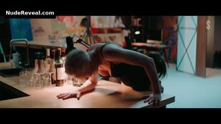 DARIYA MOROZ nude in Zhit zhizn