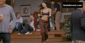 LAKE BELL nude in It