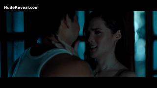 BEAUTY GONZALEZ nude in Hellcome Home