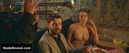 SHAILENE WOODLEY nude in Robots