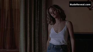MEG RYAN nude in Flesh and Bone