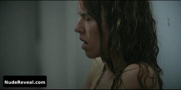 MANON AZEM nude in Prise Au Piege