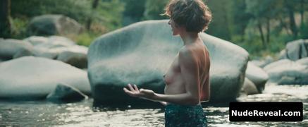 JULIA KOSCHITZ nude in Jonathan