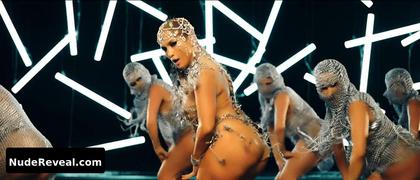 JENNIFER LOPEZ nude in El Anillo