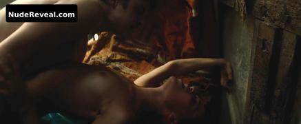 ALICIA VIKANDER nude in Tulip Fever