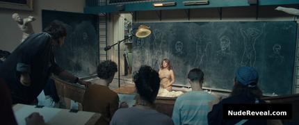 KARIN VIARD nude in Maria Reve