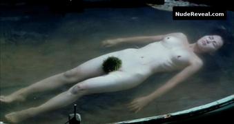 JUNG SUH nude in The Isle