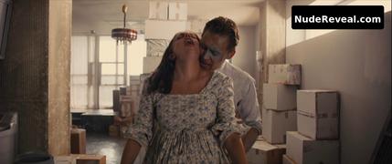ELISABETH MOSS nude in High-Rise