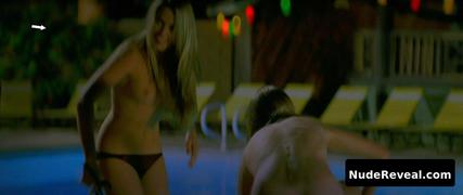 AMBER HEARD nude in Alpha Dog