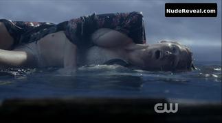 CAITY LOTZ nude in Arrow