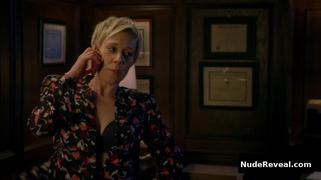 LIZA WEIL nude in How to Get Away with Murder