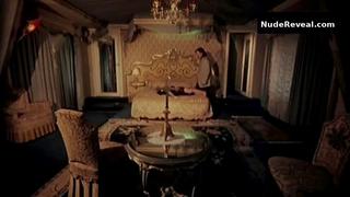 LINA ROMAY nude in Sexocrimes