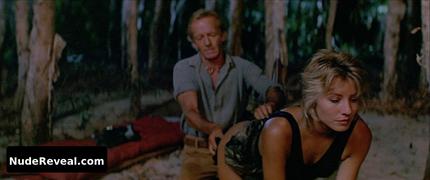LINDA KOZLOWSKI nude in Crocodile Dundee