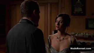 LISA KUDROW nude in Friends