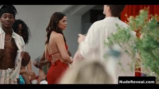 SHELLEY HENNIG nude in Obliterated