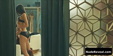 LAYSLA DE OLIVEIRA nude in Special Ops: Lioness
