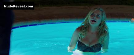 AMY POEHLER nude in Sisters