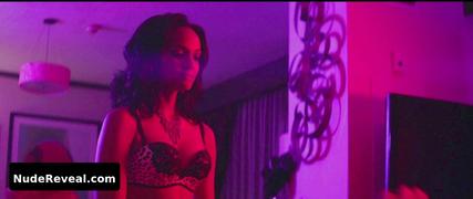 MEKIA COX nude in The Squeeze