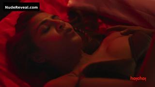 RACHEL WHITE nude in Mismatch
